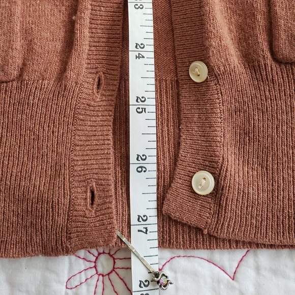 Banana Republic wool sweater vest (size XS) - Picture 8 of 11